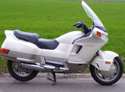 1200px-Honda_PC_800.jpg