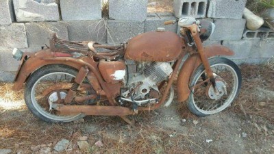 Moto-Guzzi-Lodola-20171208094911.jpg