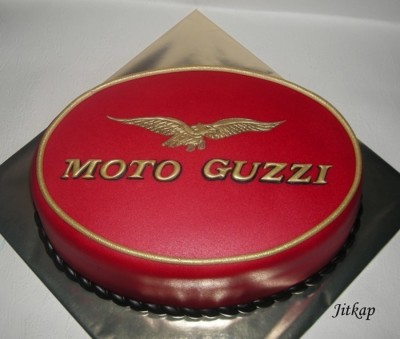 900_937463JkEC_moto-guzzi.jpg