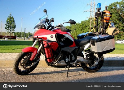 depositphotos_199883084-stock-photo-fire-rescue-motorcycle-duty-event.jpg