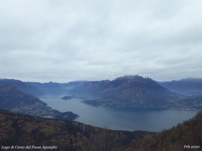 Lago di Como dal Passo Agueglio.jpg