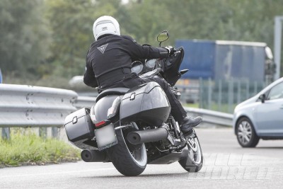 Moto-Guzzi-Bagger-008.jpg