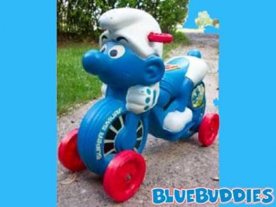 Smurfs_Riders_Piggyback_Rid_01.jpg